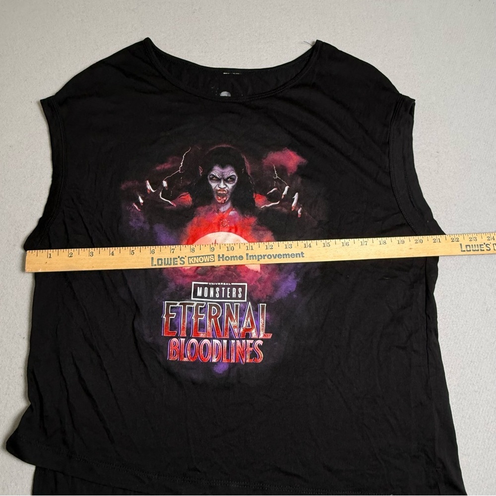 HHN Top M Monsters Eternal Bloodlines Halloween Horror Nights Women’s T-shirt - Picture 8 of 8
